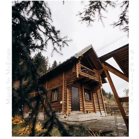 Chalet Mayak Mykulychyn